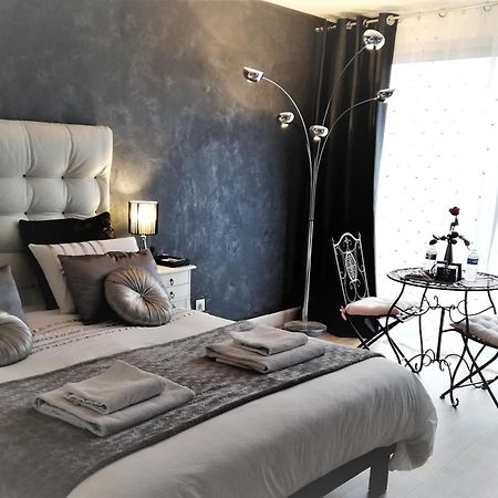 Chambres D'Hotes Luxe Et Serenite Theize Exteriör bild