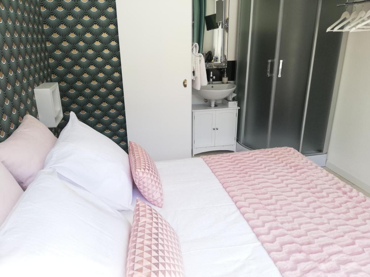 Chambres D'Hotes Luxe Et Serenite Theize Exteriör bild