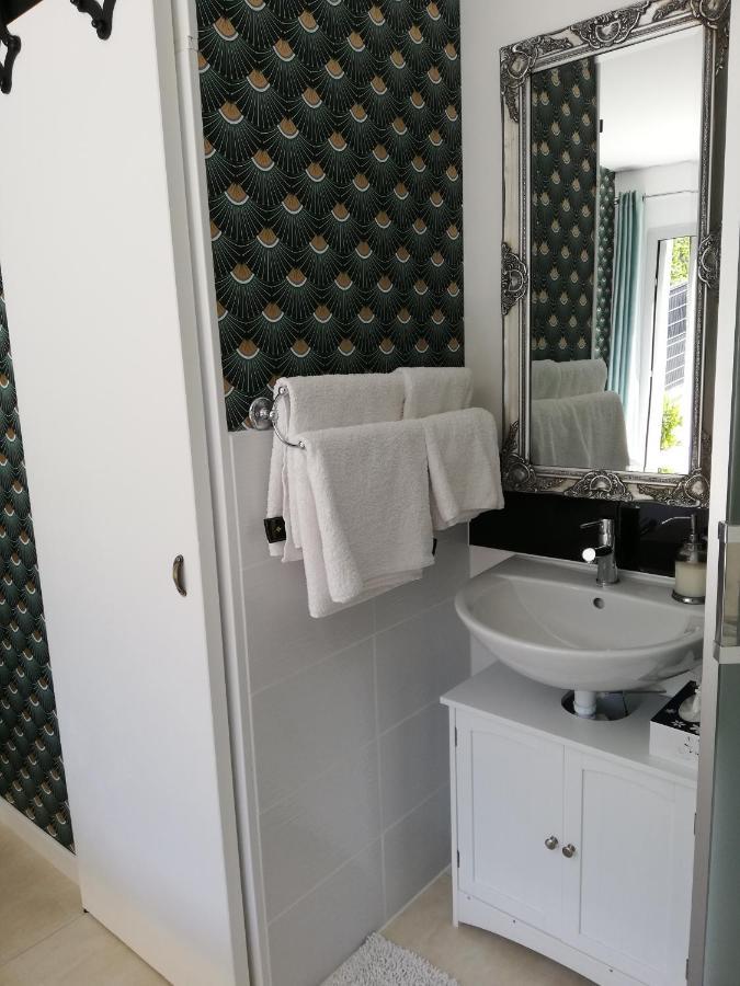 Chambres D'Hotes Luxe Et Serenite Theize Exteriör bild