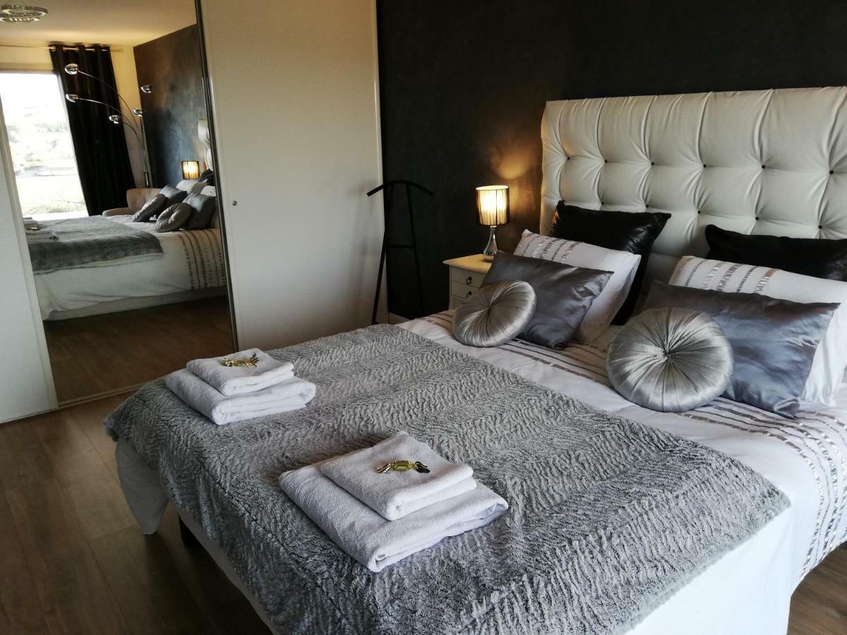 Chambres D'Hotes Luxe Et Serenite Theize Exteriör bild